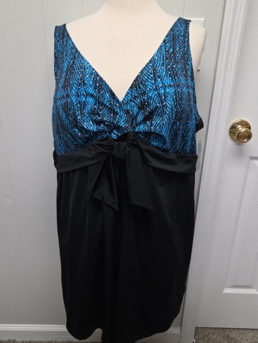 CATHERINES Black & Blue One Piece Swim Bathing Suit Size 24W New With Tags